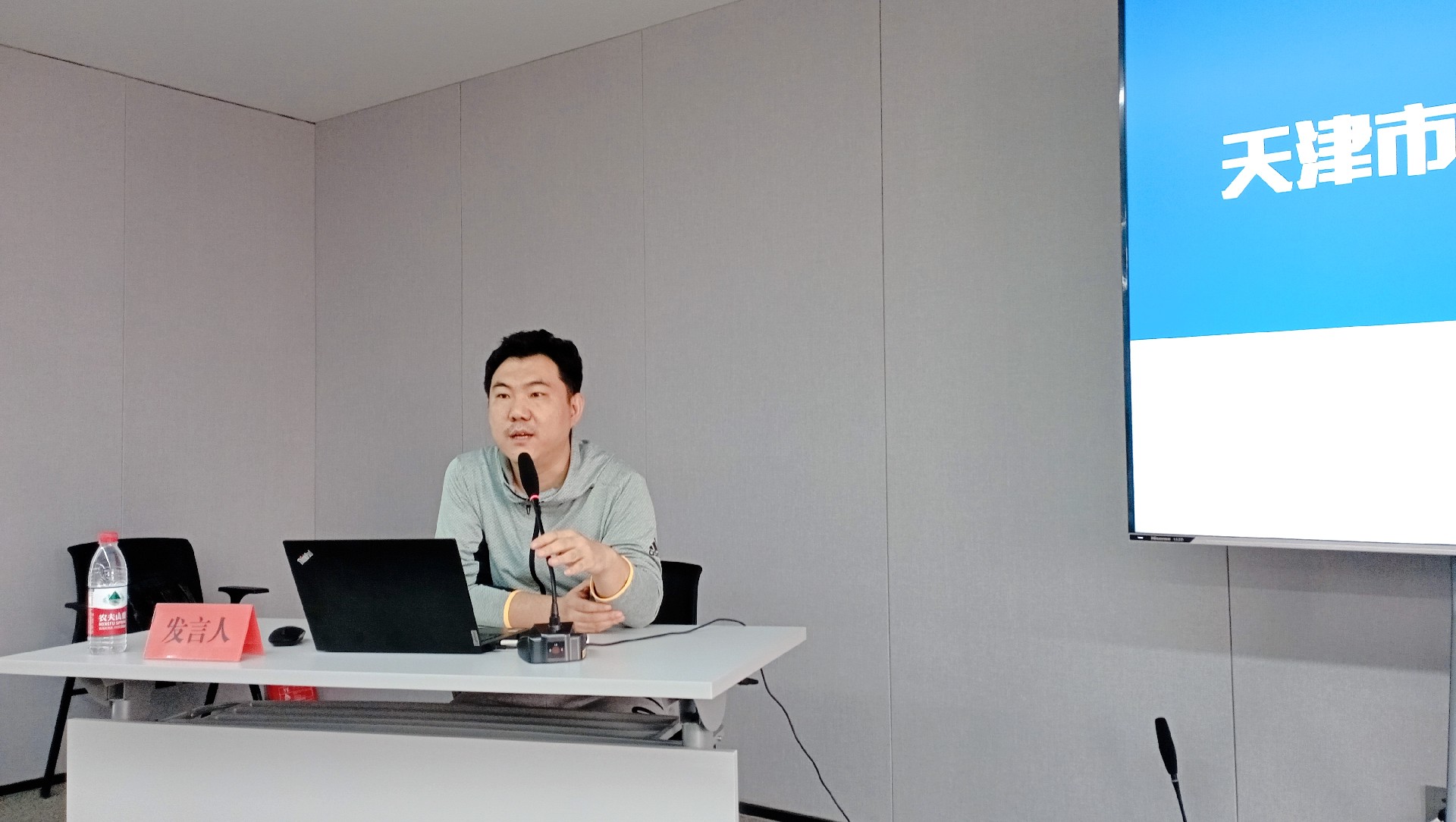 1715148005124036.jpg 1709796145492.jpg