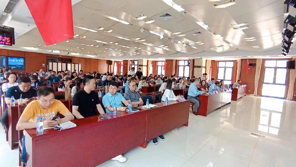 市商务局组织召开开拓国际市场宣介会（澳大利亚、白俄罗斯）